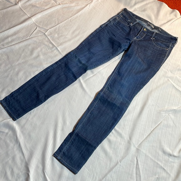 Express blue jeans size 6R - Picture 2 of 4